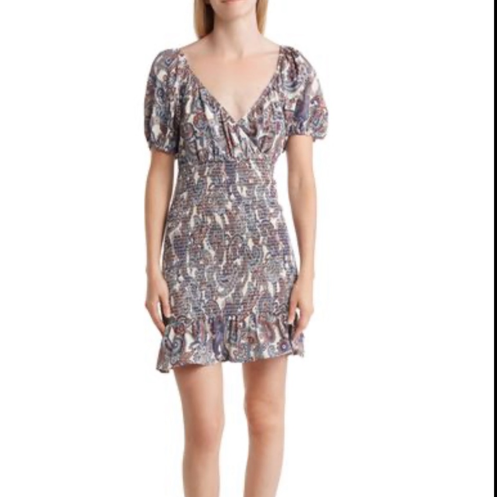 NSR Zoe‎ Paisley Puff sleeve Dress V Neck Ruffle Skirt Size XS NEW
